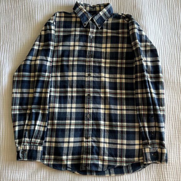 Traditional Cut Brushed Flannel - Picture 2 of 4